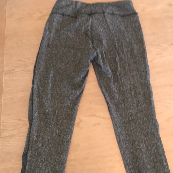 Yoga pants - Picture 4 of 5